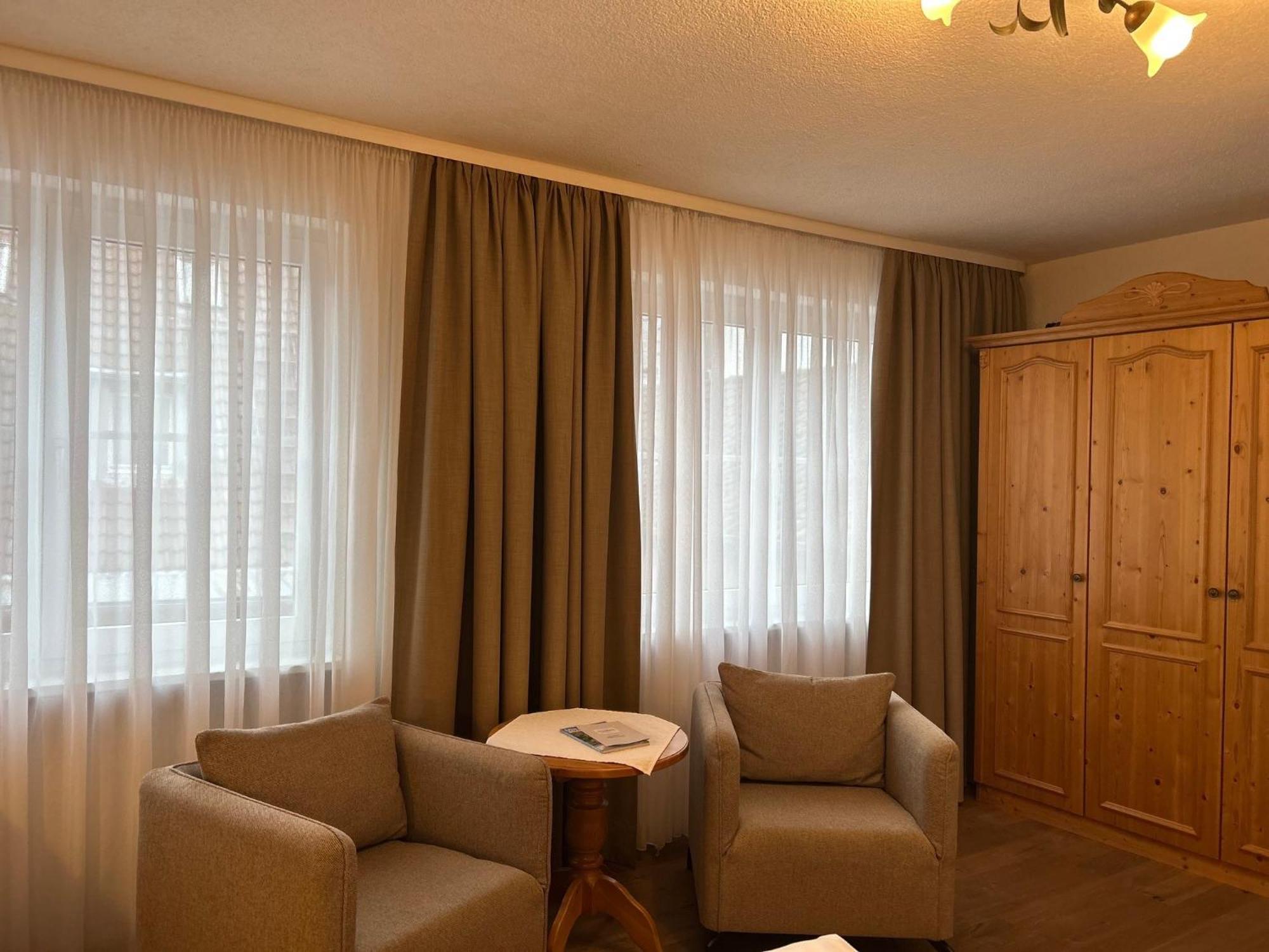 Seehotel Schaepfle Uberlingen Bagian luar foto