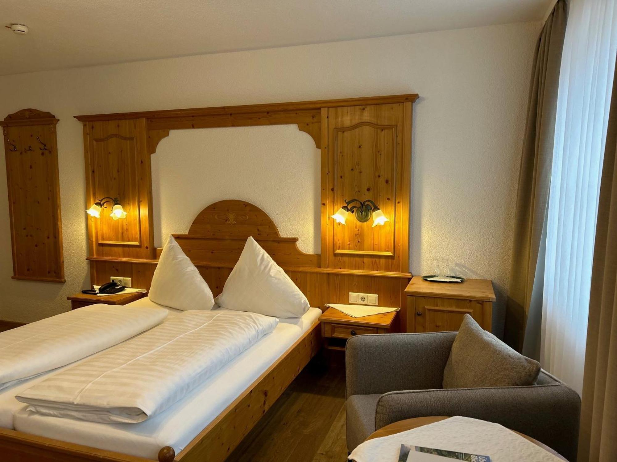 Seehotel Schaepfle Uberlingen Bagian luar foto